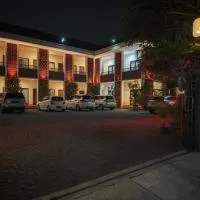 Nirvana House (Guest House Syari'ah), хотел в Салатига