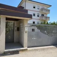 Riace Mare a 100 m dalla spiaggia, hotel v destinácii Riace Marina