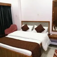 Aditya Residency, Bhagalpur, מלון בBarāri