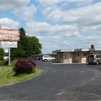 Pine Ridge Motel โรงแรมในDodgeville