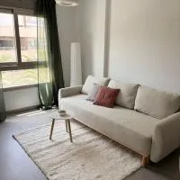 Green Harmony Apartment Torrevieja、トレビエハのホテル