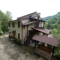 KarpatskeDzerelo, hôtel à Roztoky