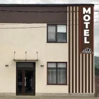 Miraj House、Călăraşiのホテル