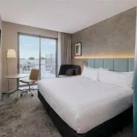 Holiday Inn & Suites Sunshine Coast, an IHG Hotel, khách sạn ở Maroochydore