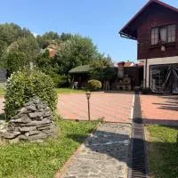 Casa Petrişor, hotel em Corbi