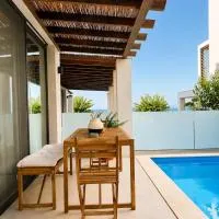 athanasian side sea view home, ξενοδοχείο στο Πολύχρονο