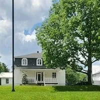Auberge Bellechasse、Saint-Philémonのホテル