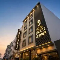 Hotel Smart Premier -Delhi Airport，Behror的飯店