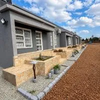 Mvula Zehlobo Apartments, hotel din Siteki