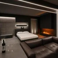 Agarthi Suites Sondrio, хотел в Piateda