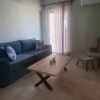 Constant Serenity, готель у місті Лутракі