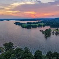 Little River Marina, hotel u gradu Cedar Bluff