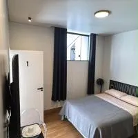 1Studio ao lado da Praça Augusto Silva, PRÓXIMO À UFLA E UNILAVRAS, hotell sihtkohas Lavras