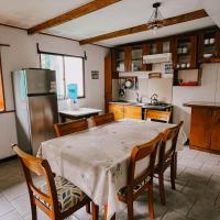 Kauaraki Rangi Nui Family House, hotelli kohteessa Hanga Roa