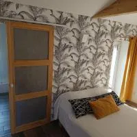 Viesnīca Logement entier 3 pièces et terrasse pilsētā Mazières-en-Gâtine