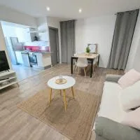 Maison dans quartier calme proche centre-ville, hotel a Château-Gontier