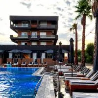 Olympiada Tiora Lux, hotel sa Skála Korinoú