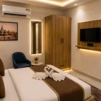 Hotel Aarambh By Ramayana Grand-Near Ram Mandir Ayodhya: Ayodhya şehrinde bir otel