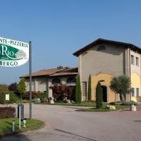 Viesnīca Hotel del Rio Srl - RISTORANTE e Azienda agricola pilsētā Casinalbo