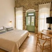 Gialos Theater Experiences - Mary Apartment, hotel v destinaci Symi