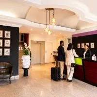 Futuris Hotel、ドゥアラのホテル