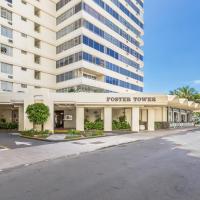 Ocean View Condo at Foster Tower Across from Beach wGreat Amenities, hotel em Honolulu