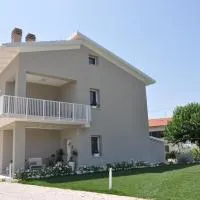 Dolce Conero Guest House、カメラーノのホテル