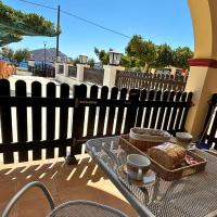 Palatino Seaside Retreat, Alinda Beach: Alinda'da bir otel
