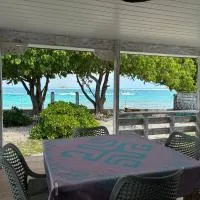 Faré Pépénai, hotel ad Avatoru