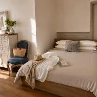 Fontaine Studio Appartement, hotel in Ribérac