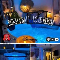 SukmaBali Balneo-Sauna-Love room, Meaux, 15mn Disneyland, отель в Мо