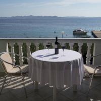 Apartments Jurjevic, hotel din Petrcane