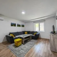 Apartman 4M, hotel din Foča