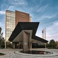 Crowne Plaza Sofia by IHG, отель в Софии