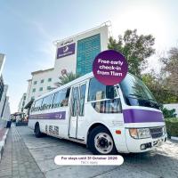 Premier Inn Dubai International Airport - An Emirates Group Company, хотел близо до Летище Dubai International, Дубай