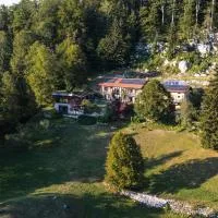 Posestvo Laz - The Laz Estate, hotel a Voglarji