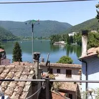 Il Nido nel Borgo, hotell sihtkohas Piediluco