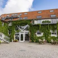 Hotel Bördehof, direkt an der A2 & A14, mit Restaurant, hotel u gradu Barleben