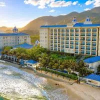 Lan Rung Beach Resort, hotel di Long Hai