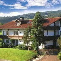 Gasthof-Pension-Kraus, hotel di Achslach
