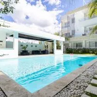 Elegant 2 Bedroom Apartment with Pool, hotel v destinácii La Laguna