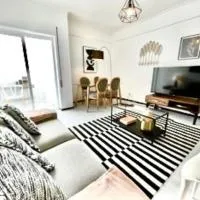 MHouse lease Cascais Spacious 3 BR Family next center,位于阿尔卡彼得克的酒店
