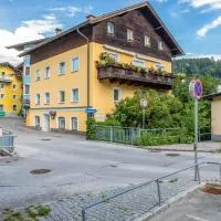 Lena Apartments, hotel a Bischofshofen