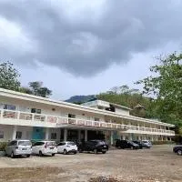 HOTEL CIPUNAGA, hôtel à Sukabumi