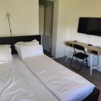 Cosy & Serene Getaway Apartment, hotel di Skotbu