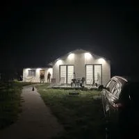 Chill and Grill - Modlin Airport Apartamenty na wynajem Starlink Workation, готель у місті Wola Smolana