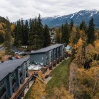 Basecamp Resorts Revelstoke, hotel v destinaci Revelstoke