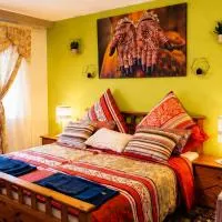 Stilvolle 4 Zimmer Oase mit Kunst Ruhe 500 qm Privatgarten und Highspeed WLAN, hotel v destinaci Grainet