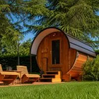 Rifugio diVino Dormire in una botte - Wine Barrel stay near Rome, hotel en Rieti