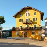 Ambra Cortina Luxury&Fashion Hotel, hotel a Cortina d'Ampezzo